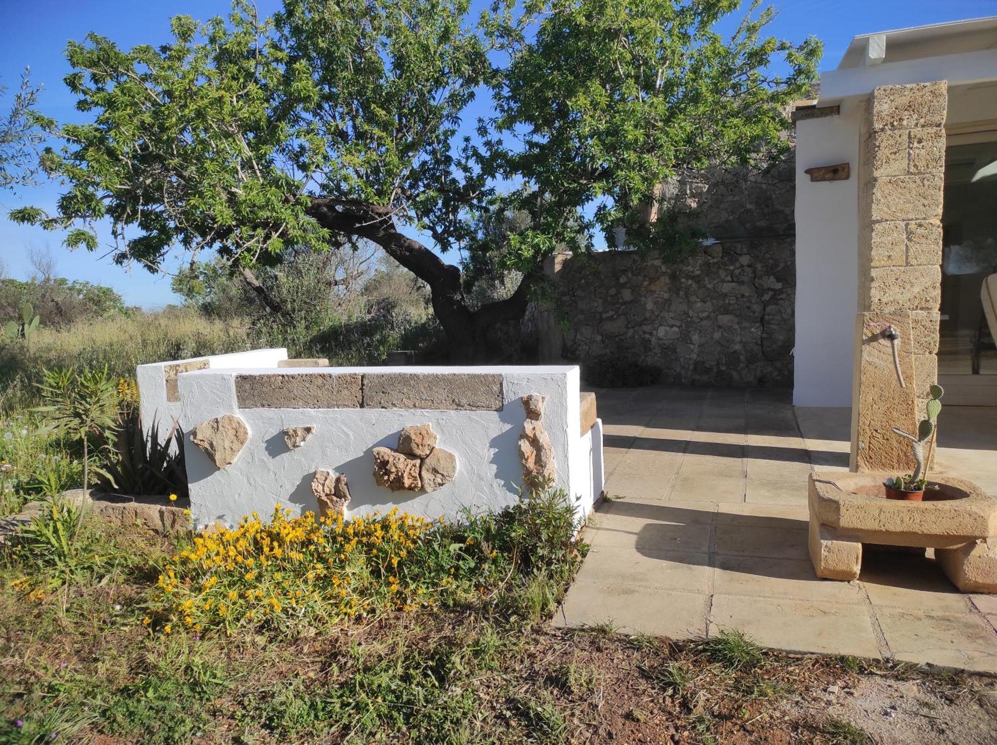 Appartamento Trullo Contrada Specchi Racale Esterno foto